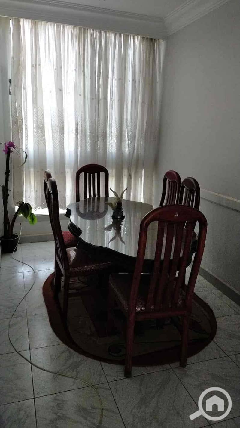 12 c4e32c88-fb24-4e1c-9b88-9d3612f8328a. jpg