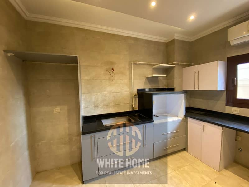 14 7f62e174-9cb4-4ecb-8d5d-a314e1c9cb2f. jpeg