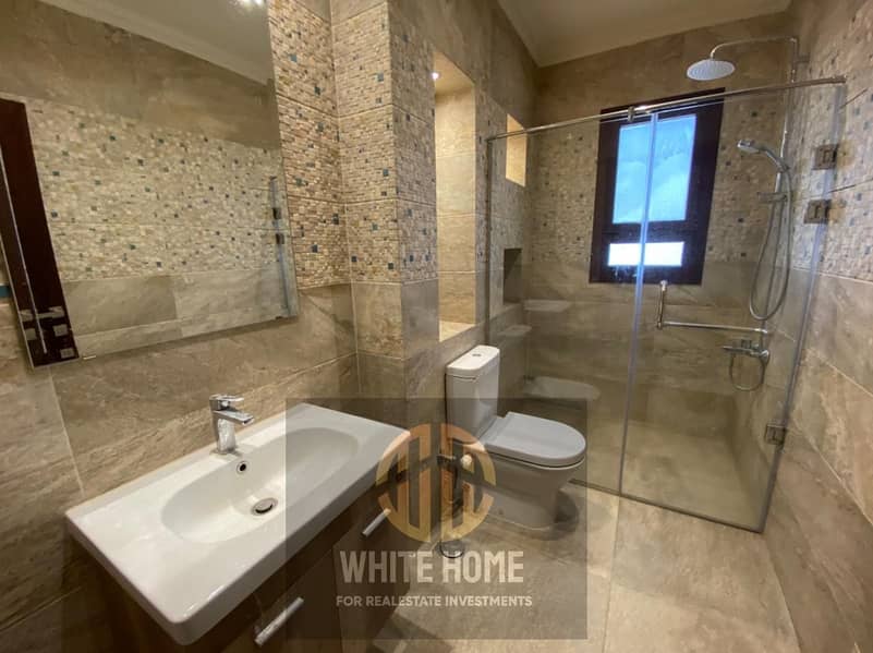 19 6edaa7da-f4d5-42e5-a9f2-88f655a71337. jpeg