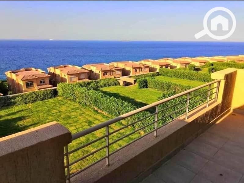 2 2152e17c-a761-46d9-b4c0-ee60c2118ec8. jpg