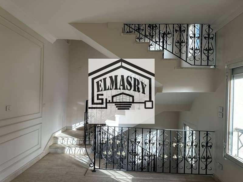 18 811218e2-4cf0-4397-936d-26d0e12aac28. jpg