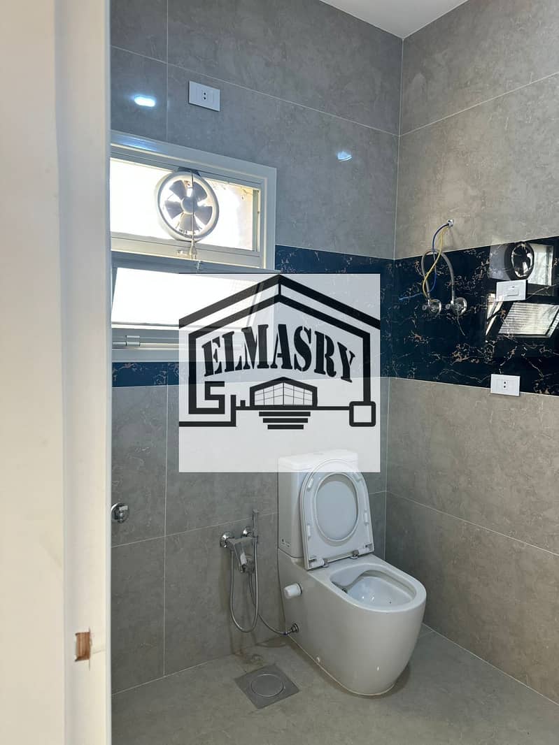 20 c02f30d1-7c95-4314-ba19-6ca8aa985bc2. jpg