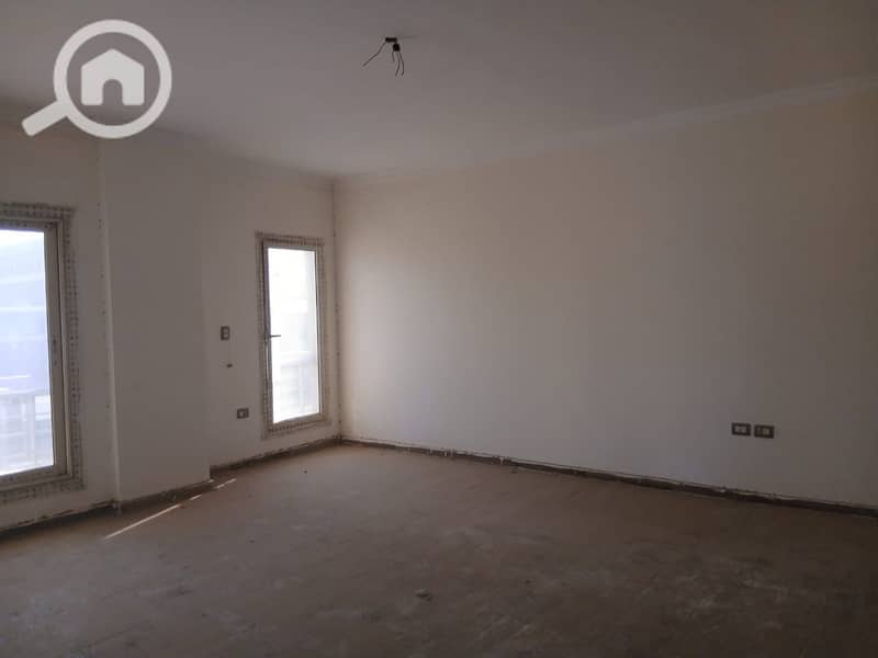 5 WhatsApp Image 2025-06-12 at 21.46. 42_6dfbb9e6. jpg