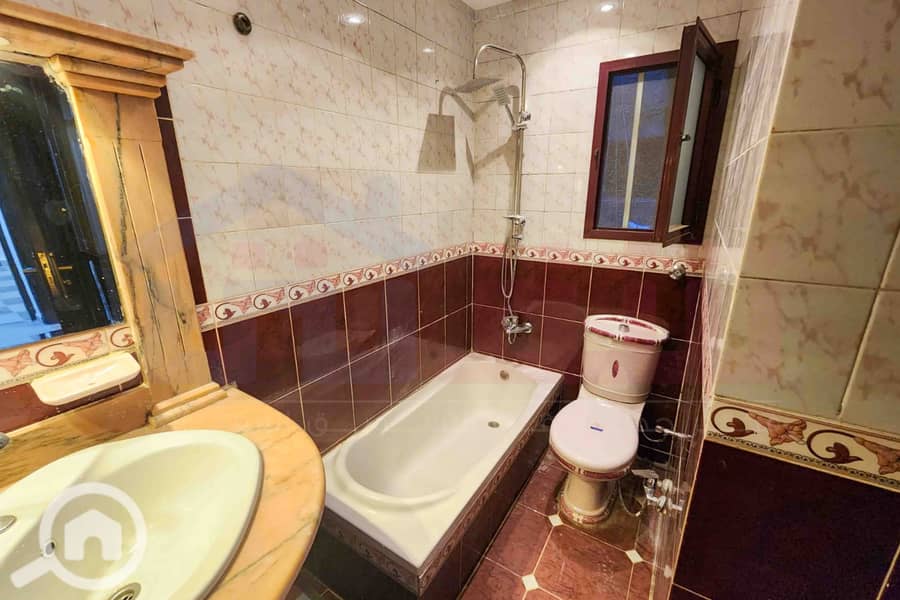 11 WhatsApp Image 2025-09-28 at 1.28. 48 PM (1). jpg