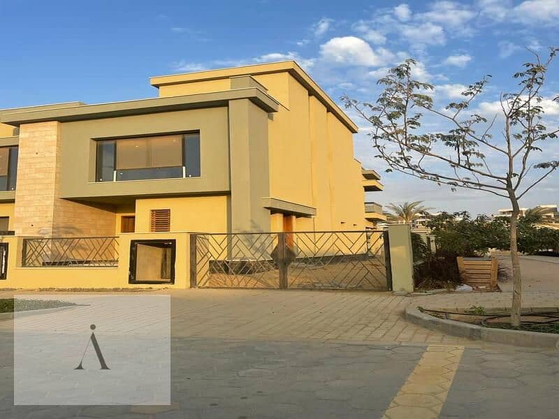 9 f5d7633e-6f62-4f90-b333-8236a1199de8. jpg