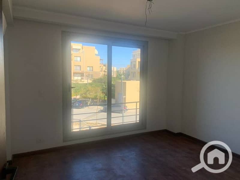 5 1e1d2e64-7f99-4c1c-9b27-5e3401d14bfd. jpg