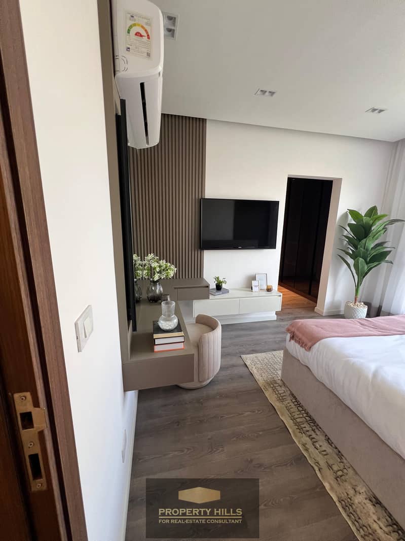 6 WhatsApp Image 2025-10-21 at 11.49. 07 AM. jpeg