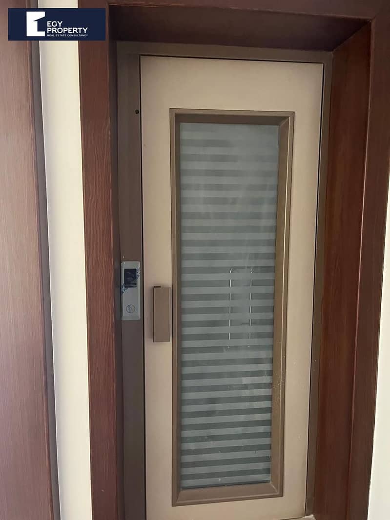 Office For Sale In El Futtaim Cairo Festival Super Lux Ready To Move - Ansicht 4