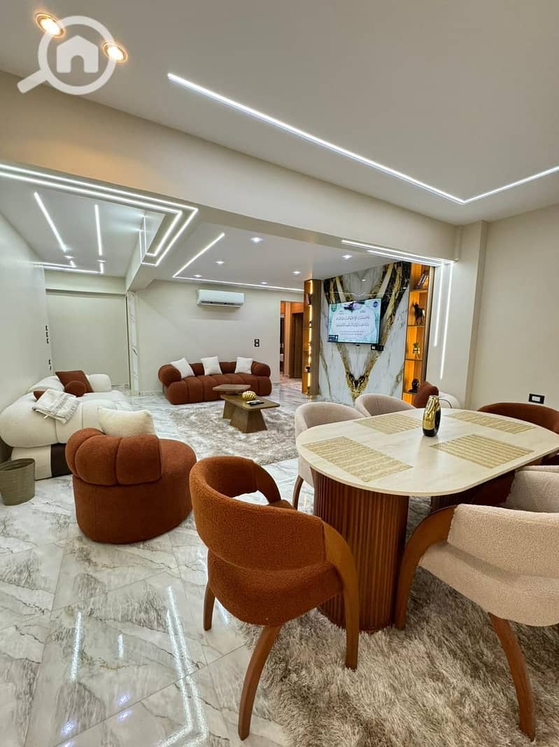 3 8c202506-dddd-4d84-baf7-f0fc85f49583. jpeg