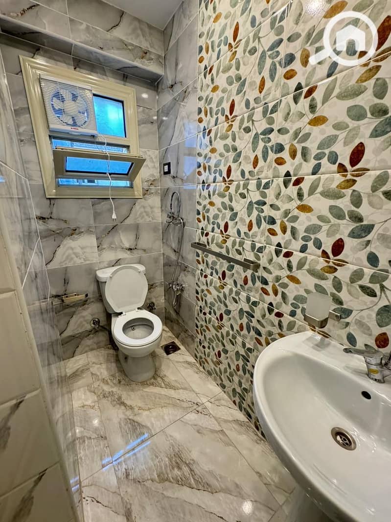 11 988c1b94-f23b-4045-ae65-ef0536ebd5a1. jpeg