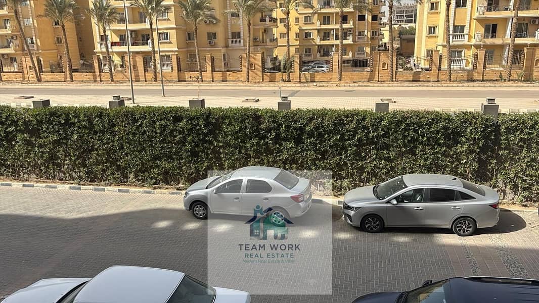 8 c9e8042d-4089-458e-af9f-b1227850cc56. jpg