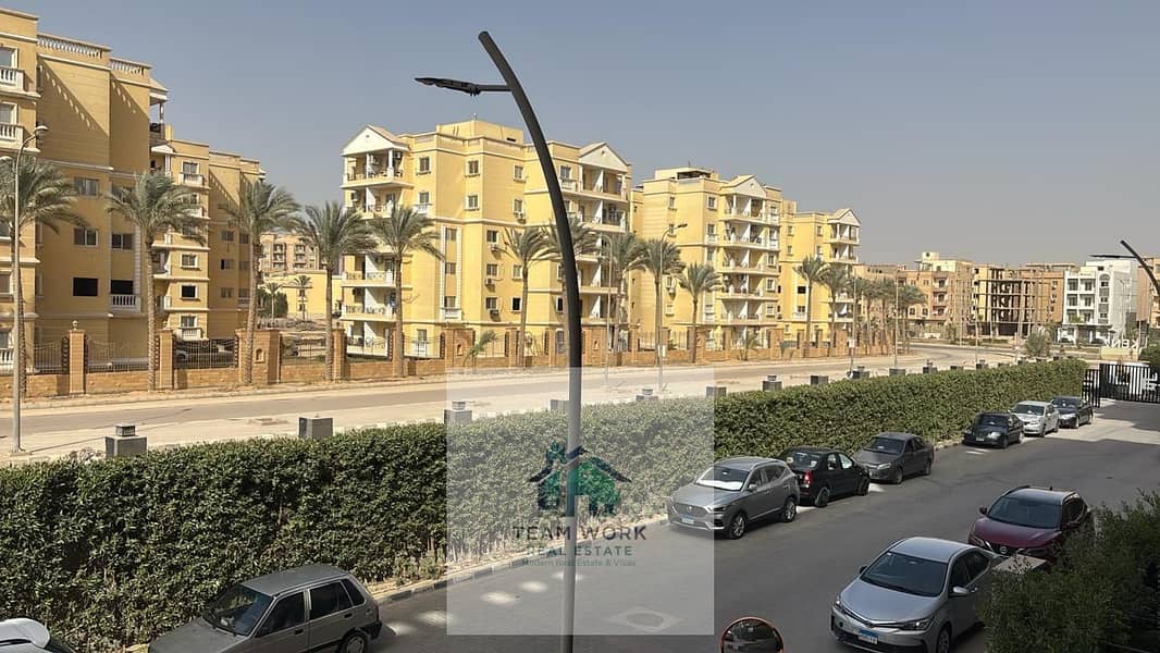 9 e495b39c-909f-4284-bd38-602da37e3027. jpg