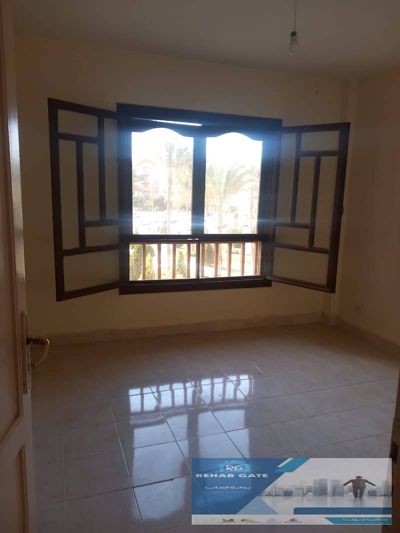 2 0dd36212-fb0c-4ad7-9a5a-da716ae14923. jpg