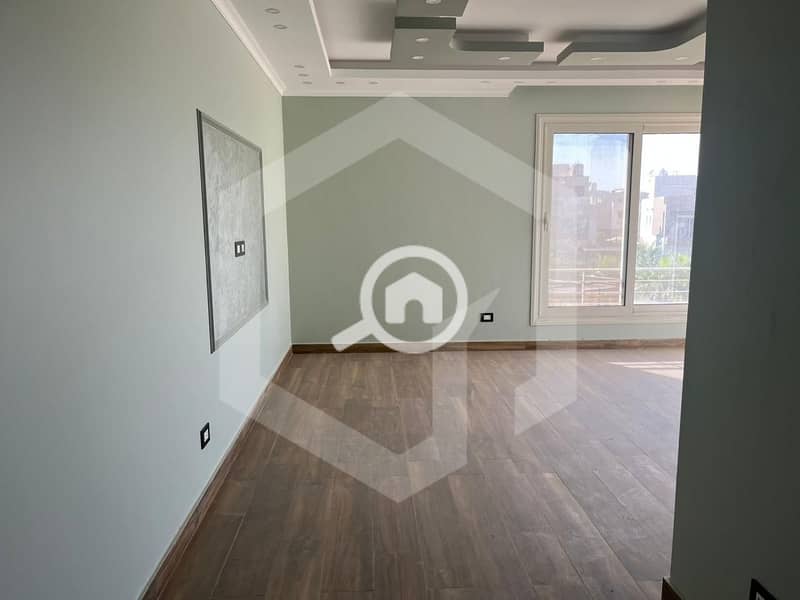 3 The Crown Palm Hills 3. jpg