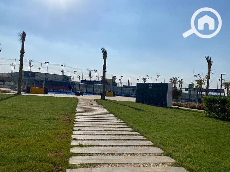 11 WhatsApp Image 2022-10-10 at 6.19. 36 PM (1). jpg