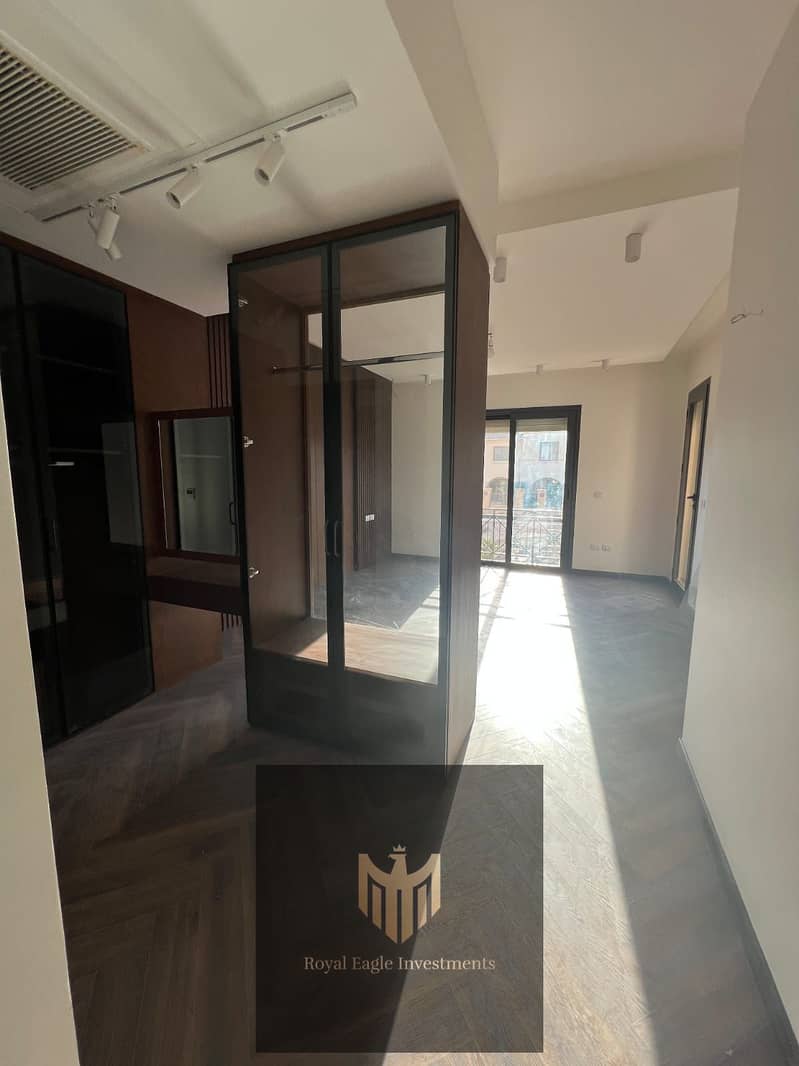 18 WhatsApp Image 2025-10-20 at 11.02. 35 PM. jpeg