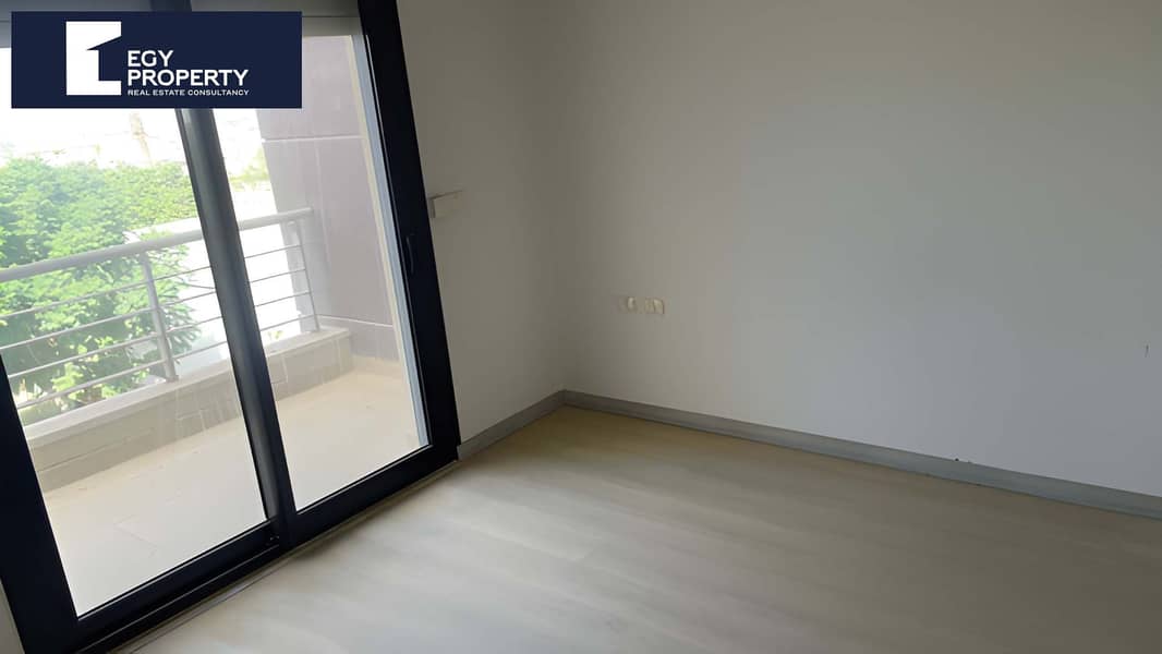 4 _files_WhatsApp Image 2025-12-02 at 09.42. 56 (3) (1). jpeg