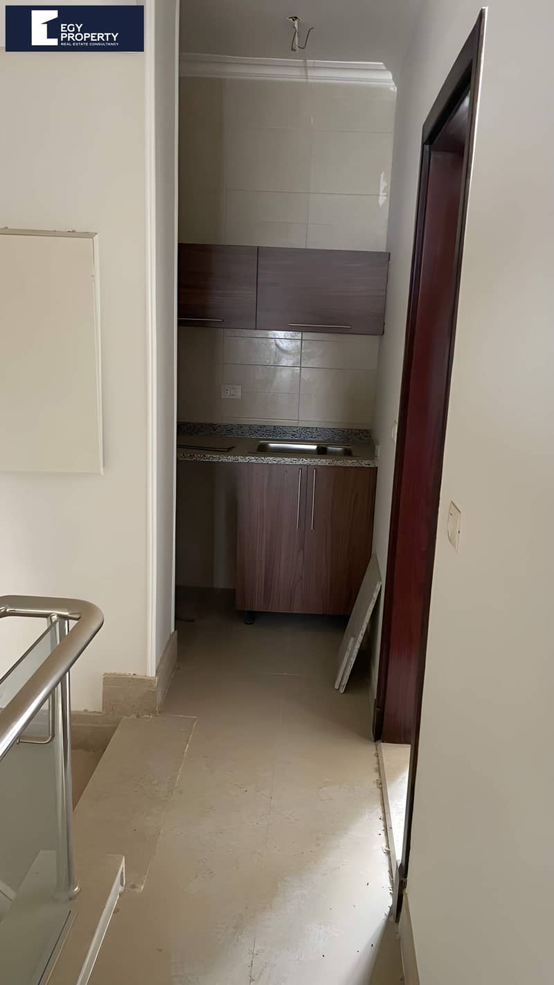 5 _files_WhatsApp Image 2025-12-02 at 09.43. 28 (1) (1). jpeg