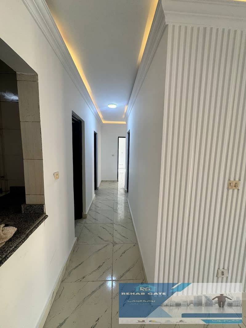 8 a1ea2c95-7385-4f26-aae5-a876f79976be. jpg