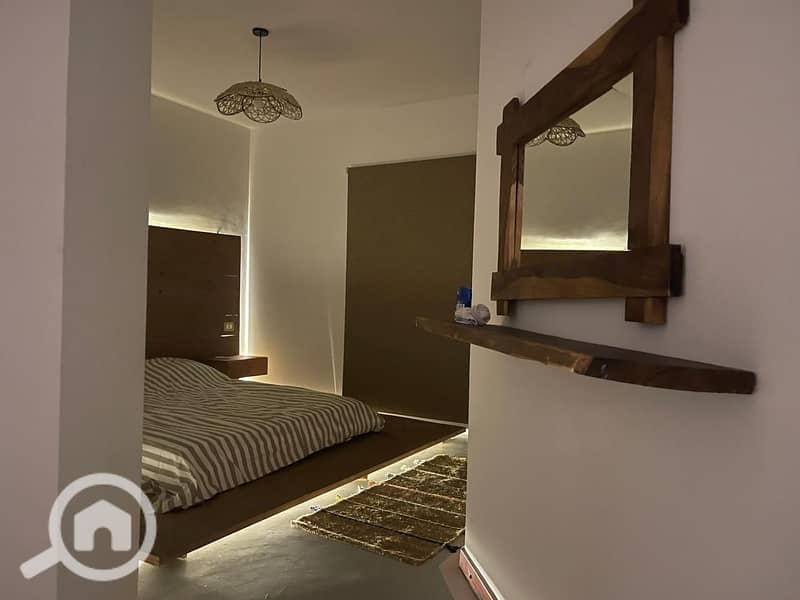 7 4023dd90-f07f-47a0-a68c-6d30995b9fb5. jpg