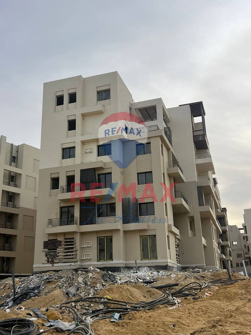 7 d9581338-0fde-48db-8233-631617a30e85. jpg