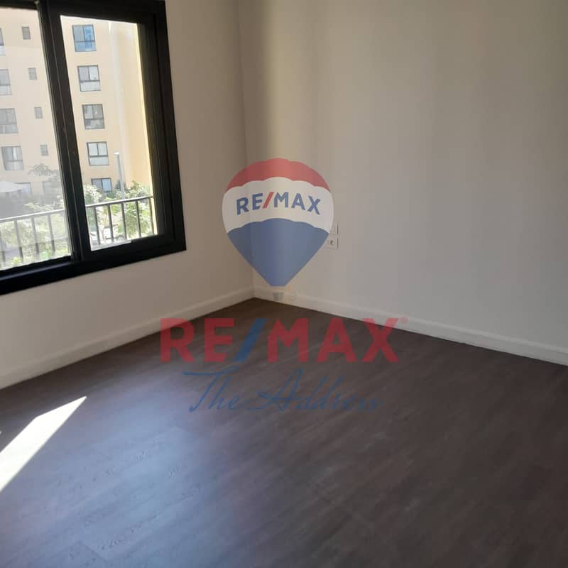 3 54237b0e-fb99-491f-a58f-4c4454097033. jpg