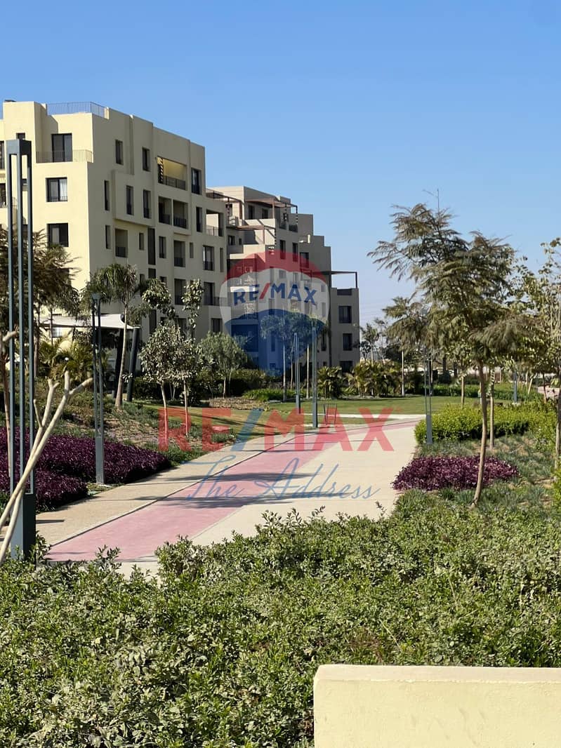 5 4b0534bc-a530-4830-9bd3-3ca668cb9289. jpg