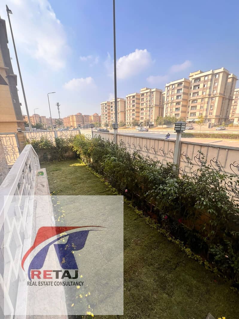 9 5b319221-ae18-447e-83b4-a9c84ca78924. jpg