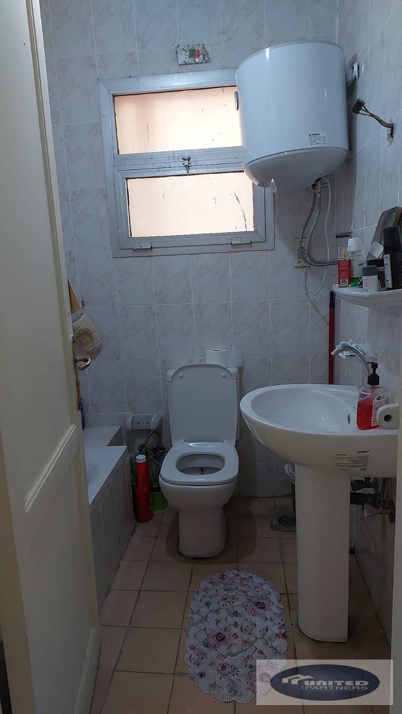 12 f85981d9-00d9-4d06-87de-c19140410e89. jpg