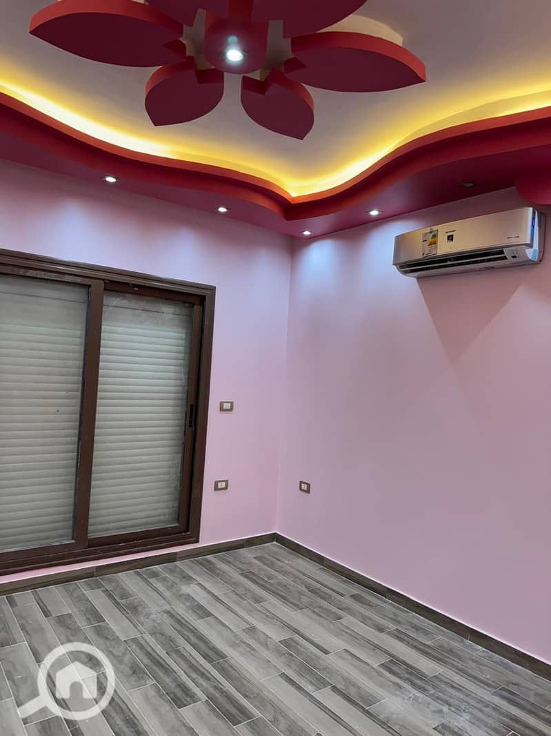 11 b4fa85f3-43fd-49f3-ab74-e9b176361d34. jpg