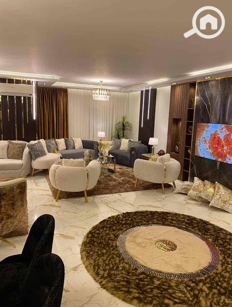 2 c762c59b-ccf9-4094-8081-0bb9f3b1f4ed. jpg