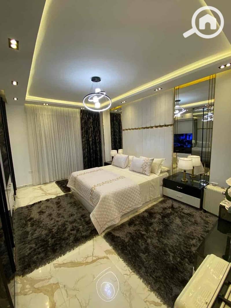 12 f382d855-fd7a-4272-ab27-2ae44405e012. jpg