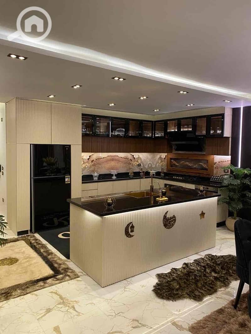 23 e279bede-c9d1-4bc7-840d-106bf8f6b630. jpg