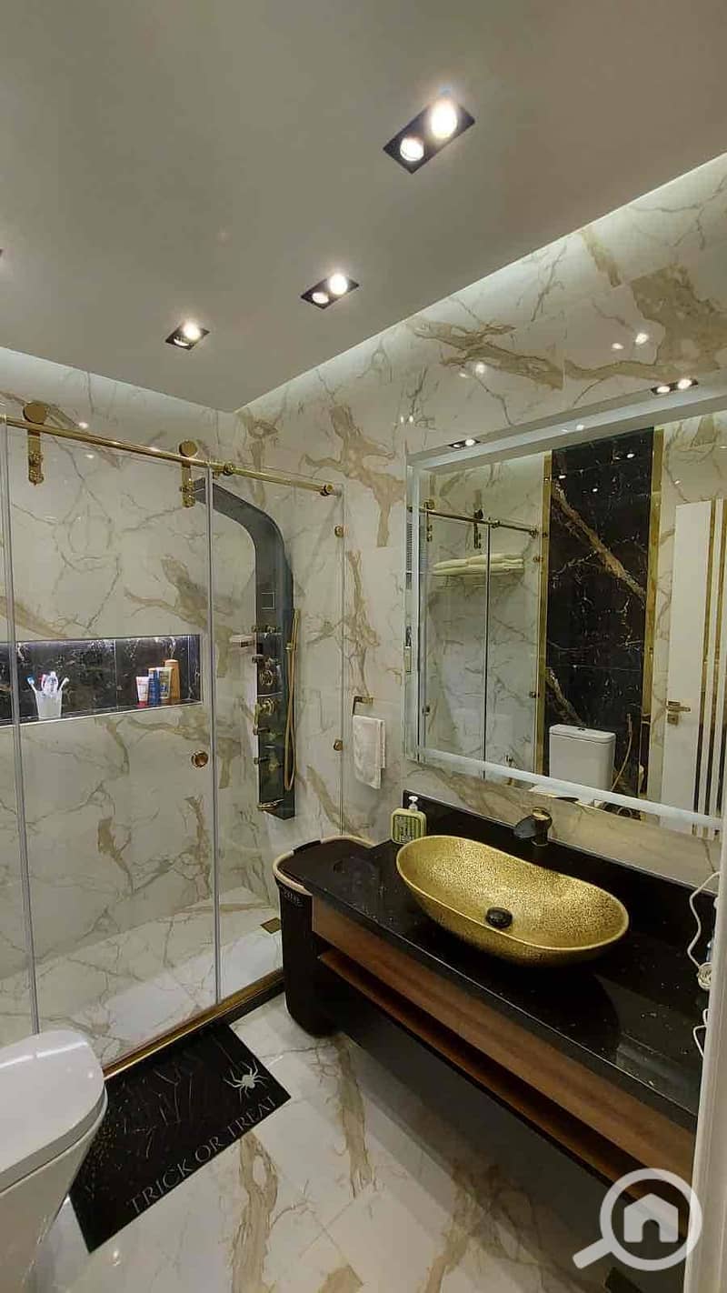 25 fe7b01c0-713e-41a8-937e-d50ea8de9d2c. jpg