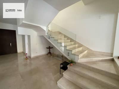4 Bedroom Townhouse for Sale in 6th of October, Giza - 7a9b7aa1-fb9b-4ae9-9040-ead9ab5019e5. jfif. jpg