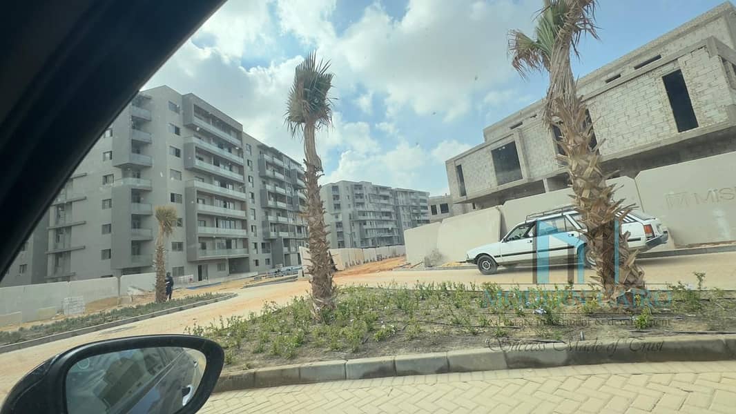 10 94e2c283-8993-40f7-9a2f-4205128b580c. jpg