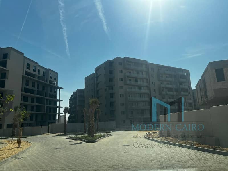 13 9322bf0a-4eda-4cf3-87cf-04eded37b469. jpg