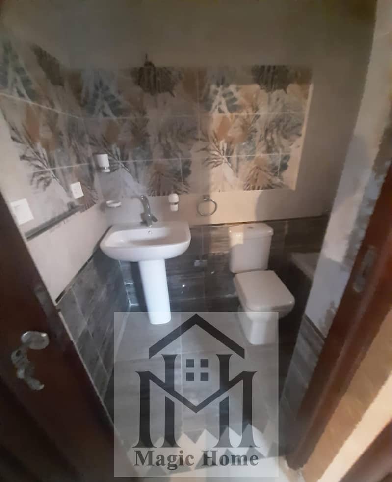 4 72c20a06-6b37-4fa5-9538-1ad60f1e722f. jpg