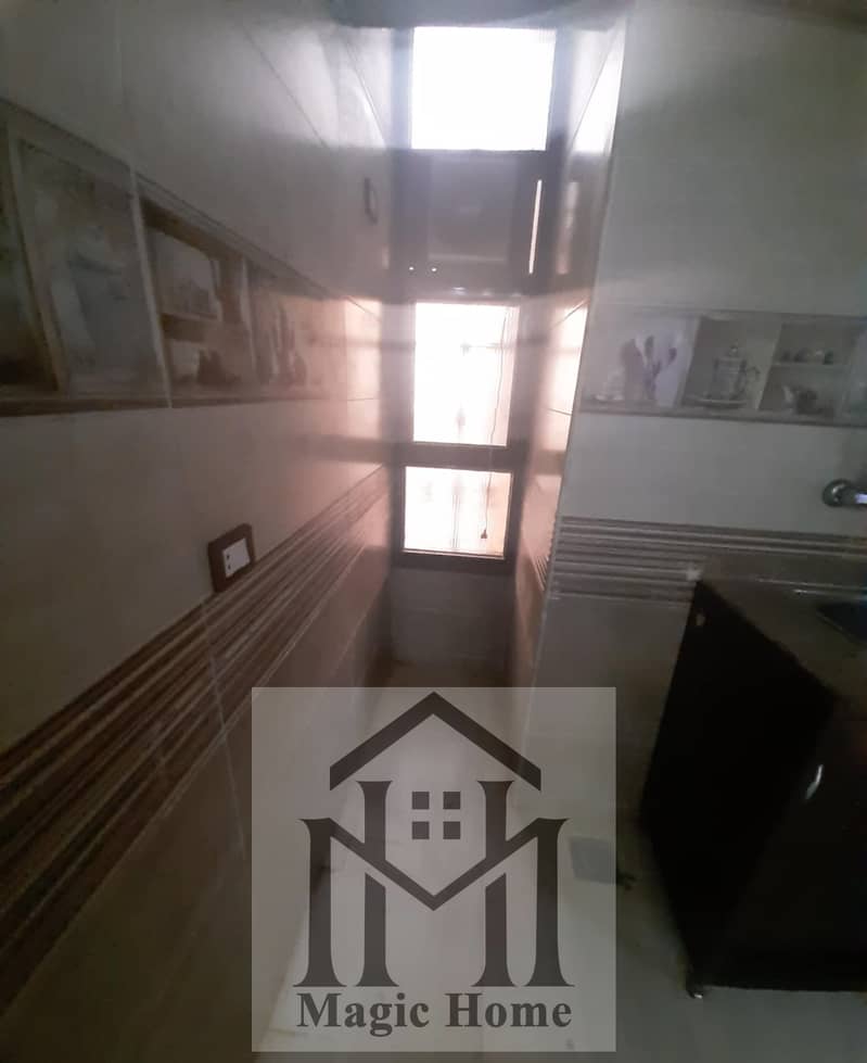 5 0796baea-2cb4-4deb-a5cf-729593280c4d. jpg