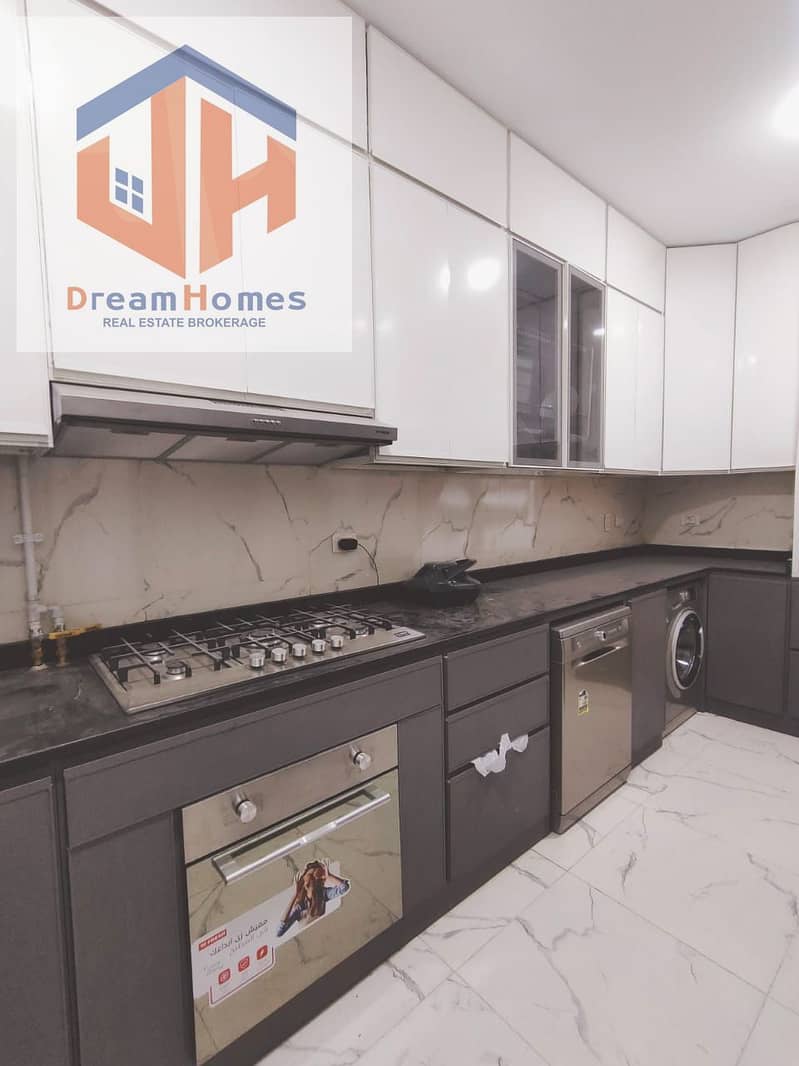 6 dc871042-12bc-4a61-978d-98b547e88985. jpg