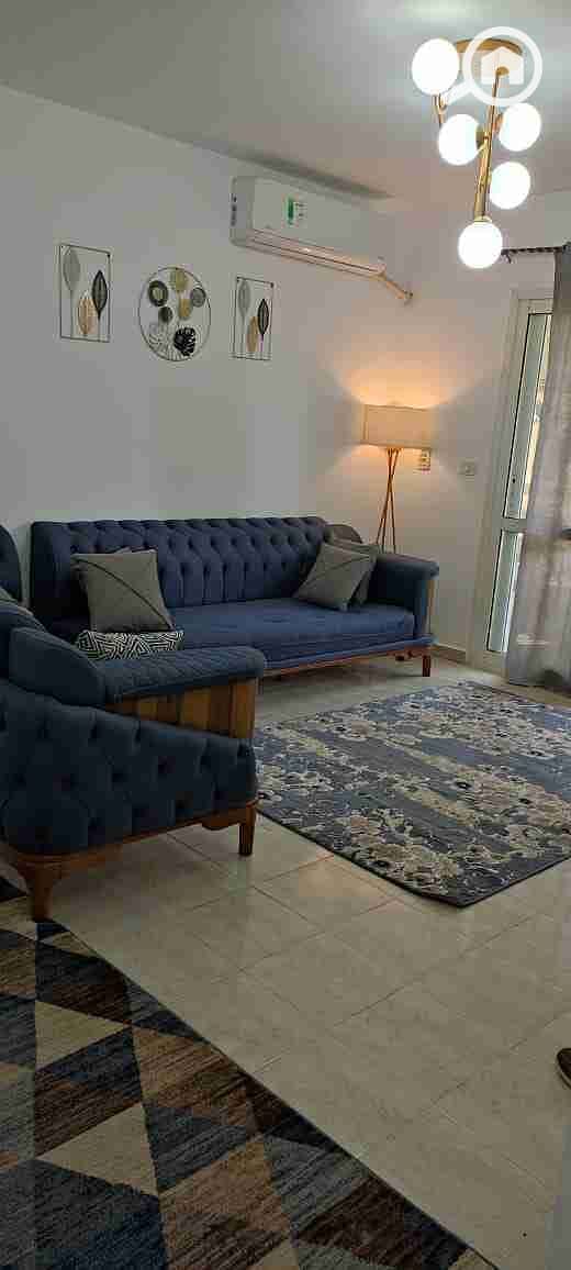 1000635657. jpg 1000635657. jpg