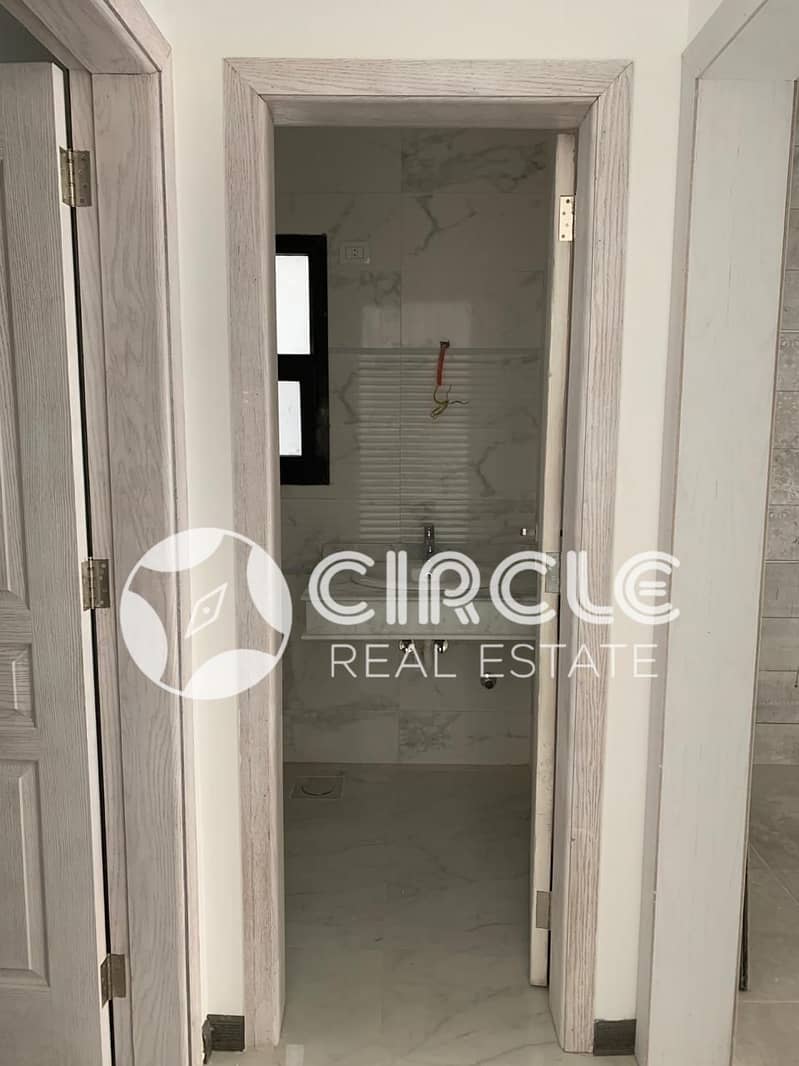 7 WhatsApp Image 2026-02-01 at 20.14. 43 (3). jpeg