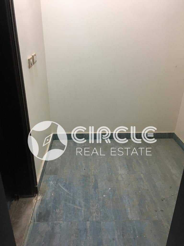 4 WhatsApp Image 2026-02-02 at 17.26. 14. jpeg