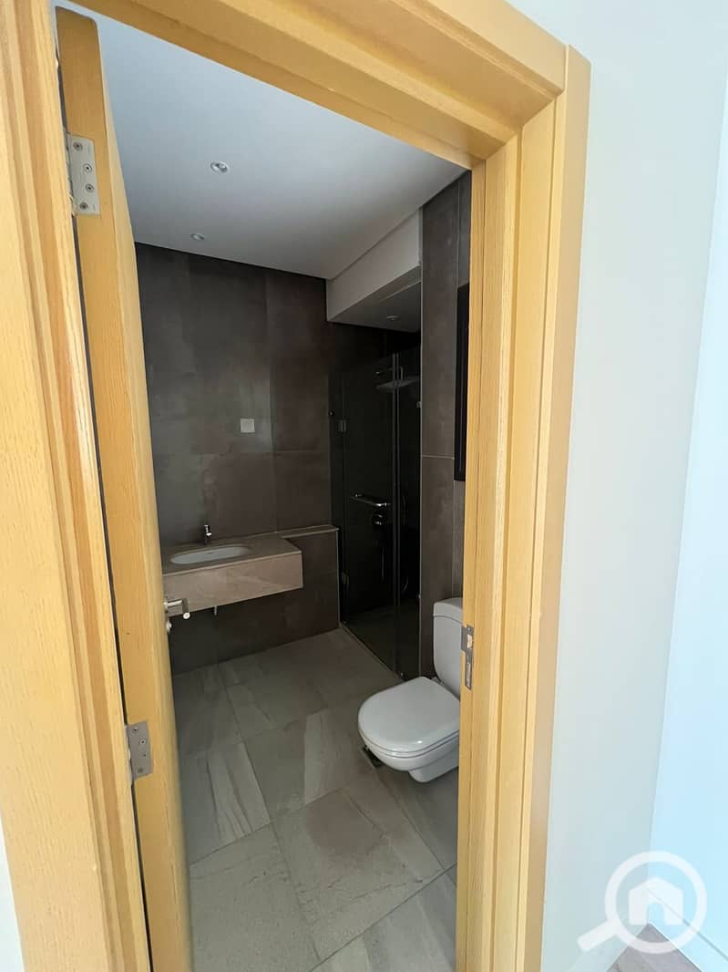 12 WhatsApp Image 2024-06-12 at 13.42. 12_40e4f2b0. jpg