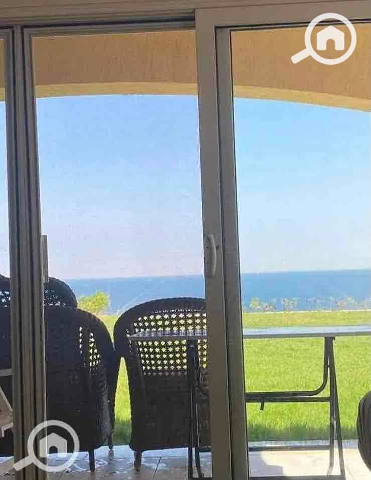 6 47db28ed-6c53-4e10-9bdd-1217c4ef238d. jpg