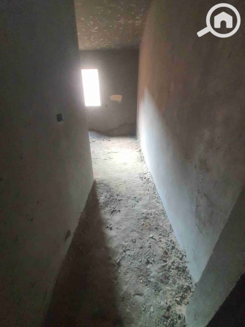 11 ٢٠٢٥١٢٠١_١٤٥٨٥٧. jpg