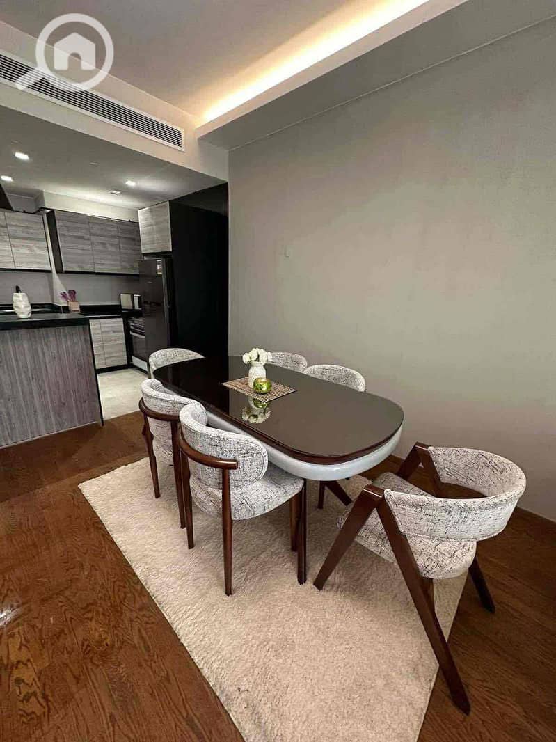 3 abdb56ab-8a09-42f3-ae4e-6d9198a3112f. jpg