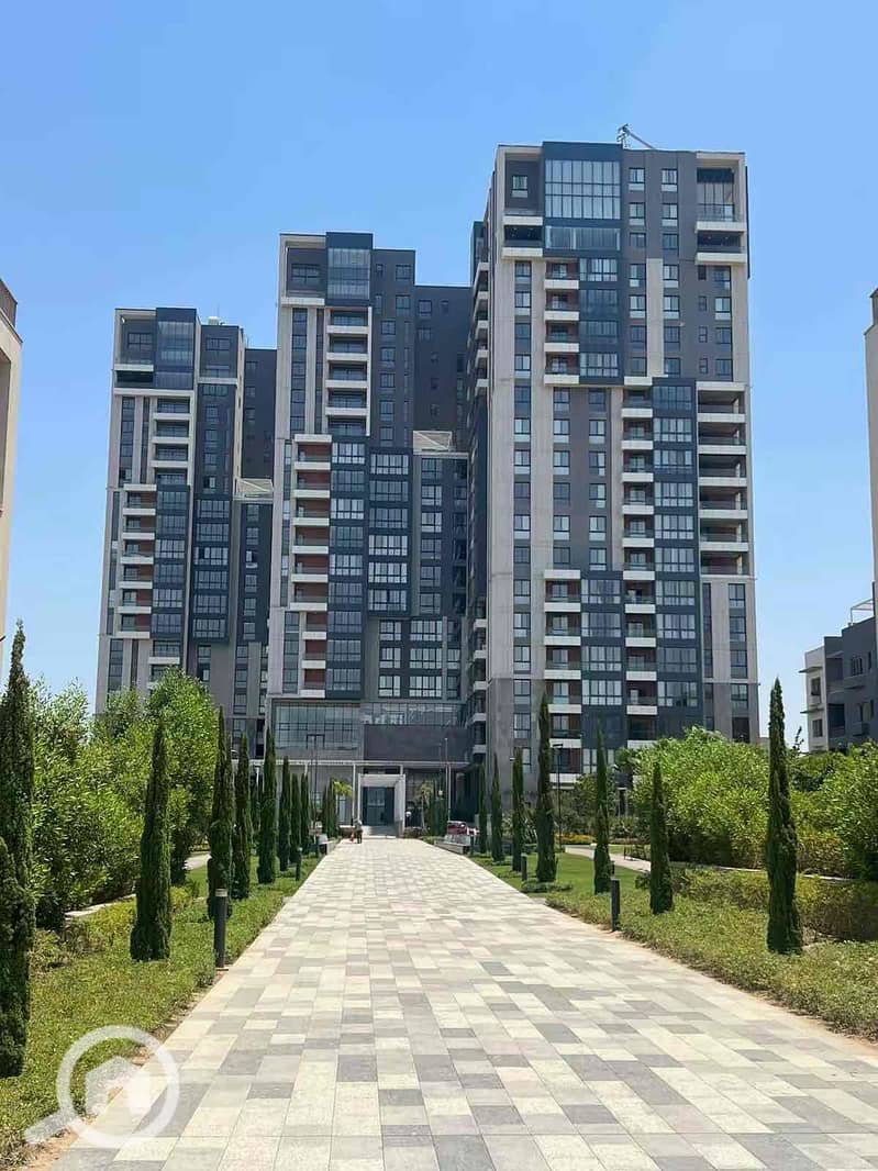 7 04fb0bde-8023-4713-9d57-c46742fde131. jpg