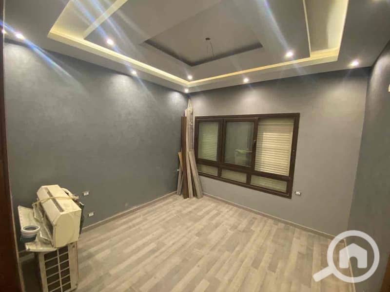 6 f3a19414-2e7e-4c94-be1b-2e5856b89b2b. jpg