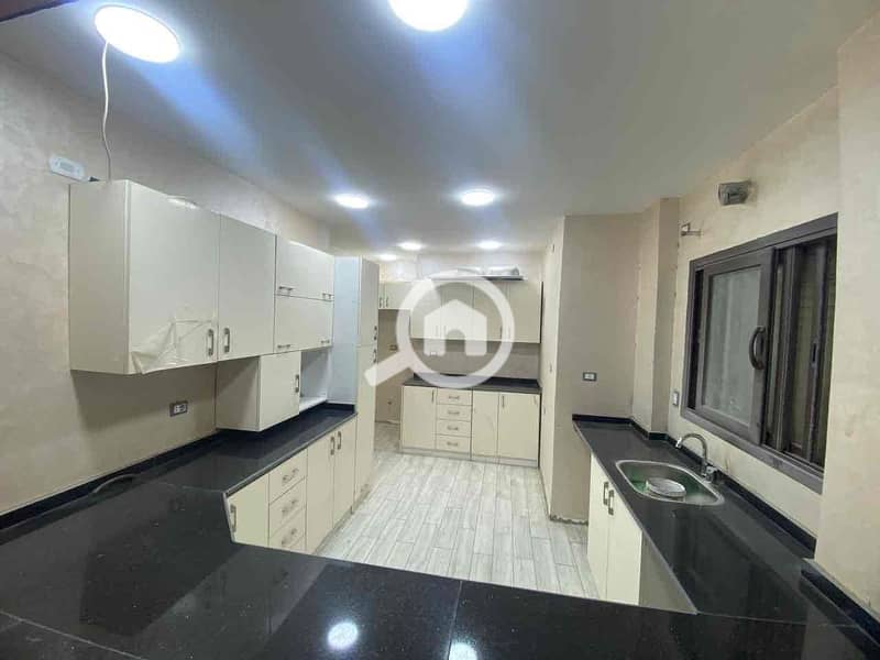 7 de6de26b-b5d1-450c-816d-eb42c54eb788. jpg